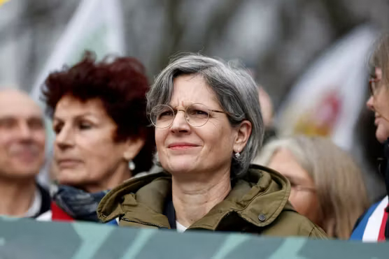 Sandrine Rousseau : « Nous devrions remettre la question du nucléaire dans les mains du peuple français via un référendum »